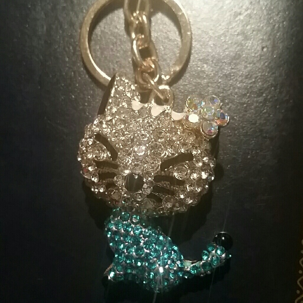 Keychain cubic zirconia  kitty